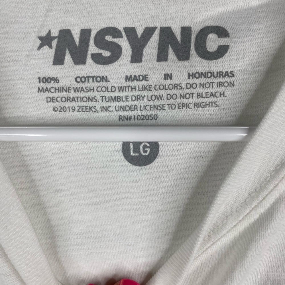 NWOT *NSYNC Boy Band White T-Shirt Unisex Size Large - Picture 5 of 5